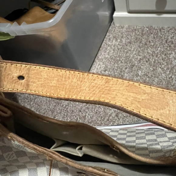 Authentic Louis Vuitton Galleria PM leather hobo DAMIER AZUR handbag - Picture 9 of 13